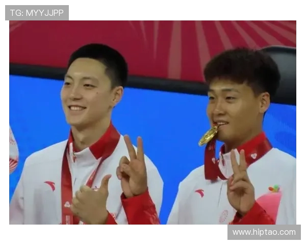 赵睿遭遇防守犯规判罚已背负四犯 三节贡献11分6助攻表现不凡