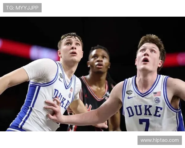 克尼普尔全场出战30分钟高效11中6砍20分1板2助攻闪耀赛场